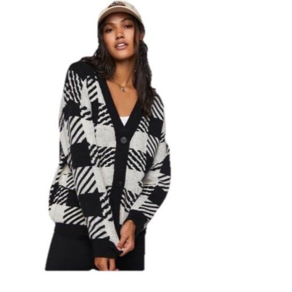 Forever 21 Black White XL Cardigan Buffalo Check Preppy Sweater Y2K - Picture 1 of 7